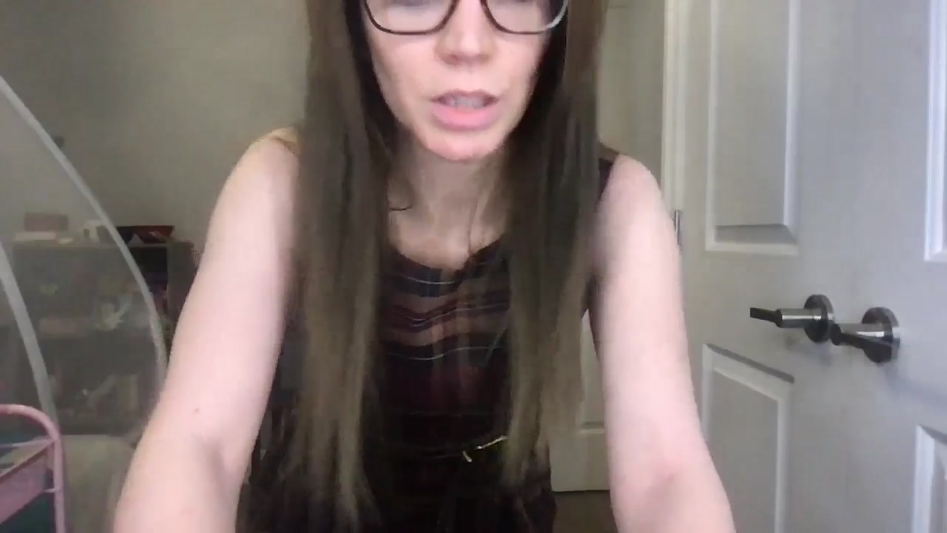 Gallery image thumbnail from Laurel's myfreecams stream on, 04/18/2025, 06:24 image 20 of 20