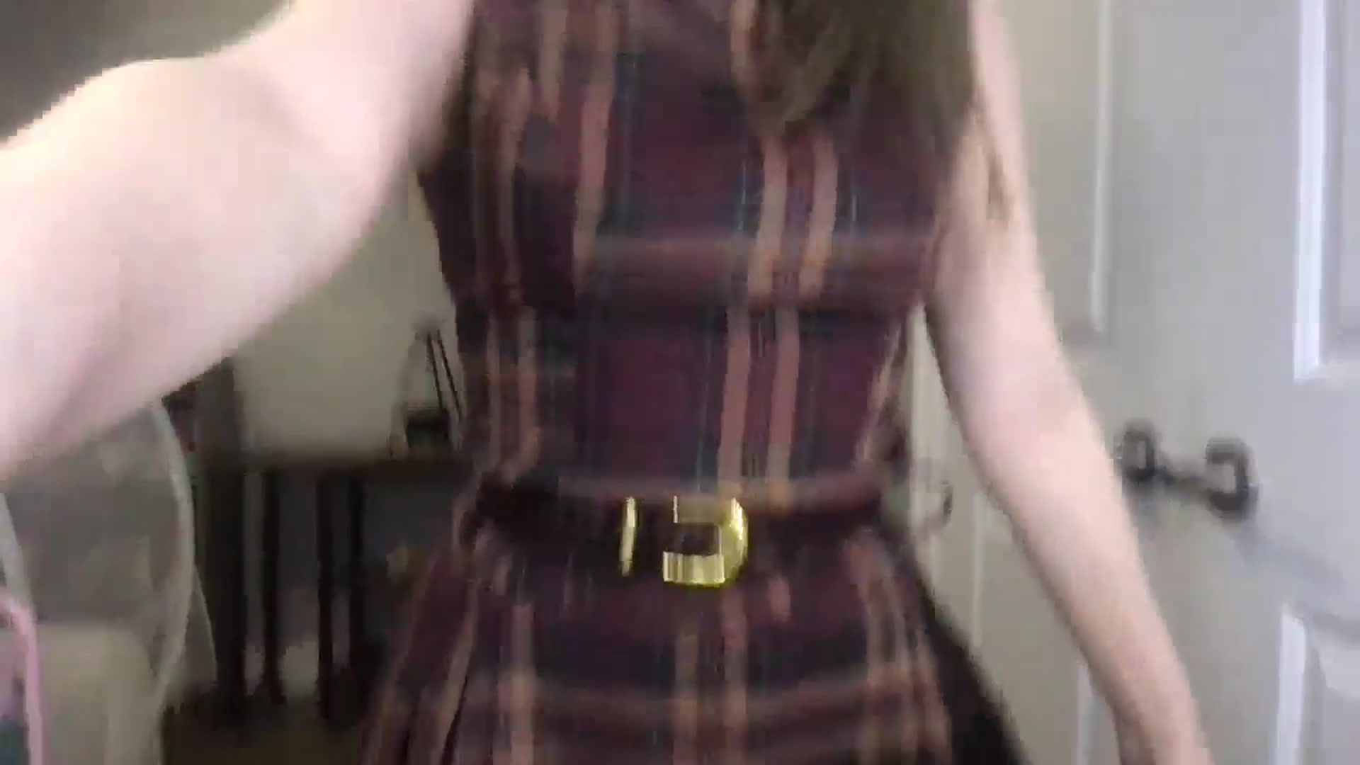 Gallery image thumbnail from Laurel's myfreecams stream on, 04/18/2025, 06:24 image 15 of 20