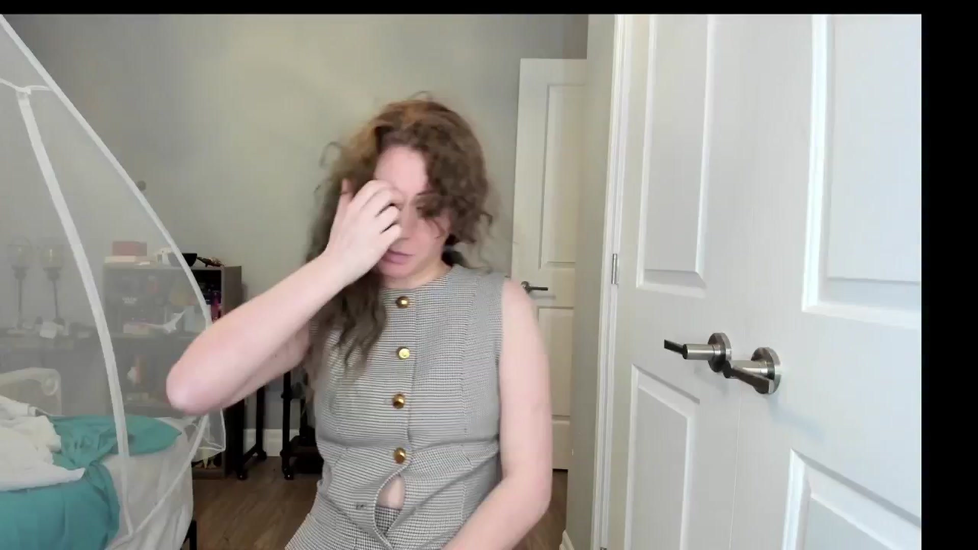 Gallery image thumbnail from Laurel's myfreecams stream on, 04/22/2025, 05:23 image 20 of 20