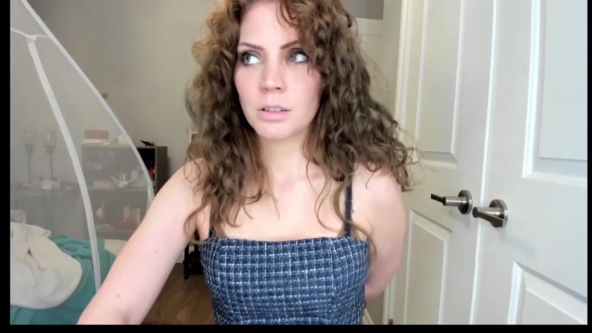 Gallery image thumbnail from Laurel's myfreecams stream on, 05/13/2025, 04:47 image 8 of 20