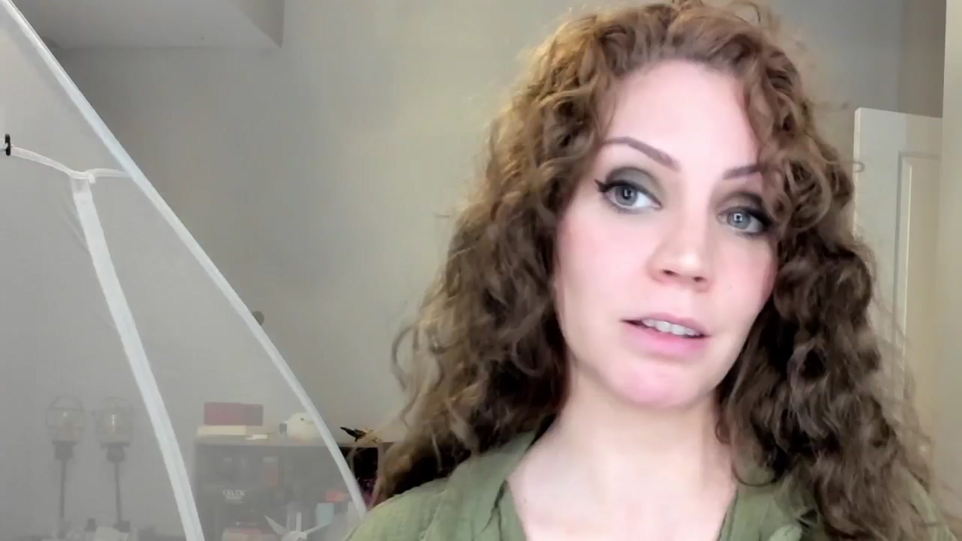 Gallery image thumbnail from Laurel's myfreecams stream on, 05/15/2025, 05:06 image 4 of 20