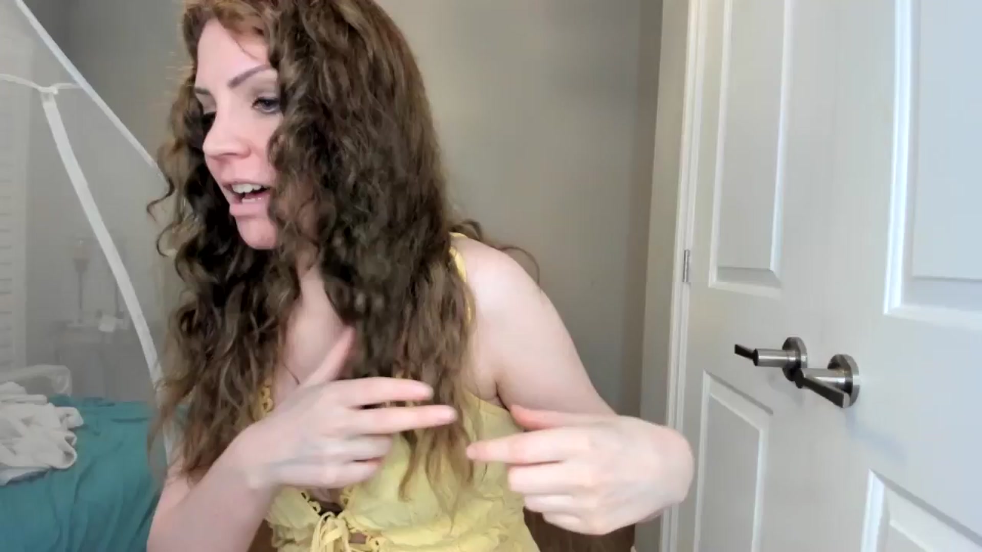 Gallery image thumbnail from Laurel's myfreecams stream on, 05/16/2025, 05:04 image 15 of 20