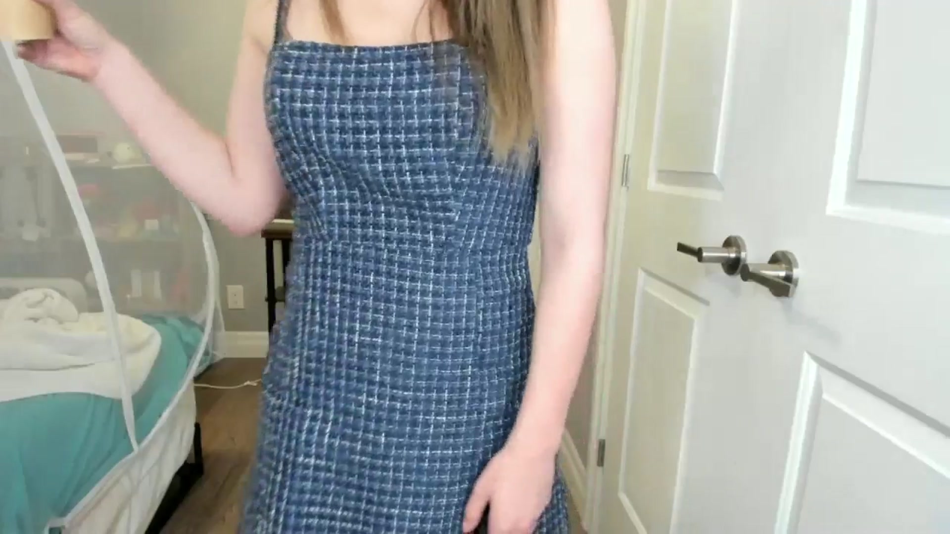 Gallery image thumbnail from Laurel's myfreecams stream on, 05/24/2025, 08:37 image 10 of 20