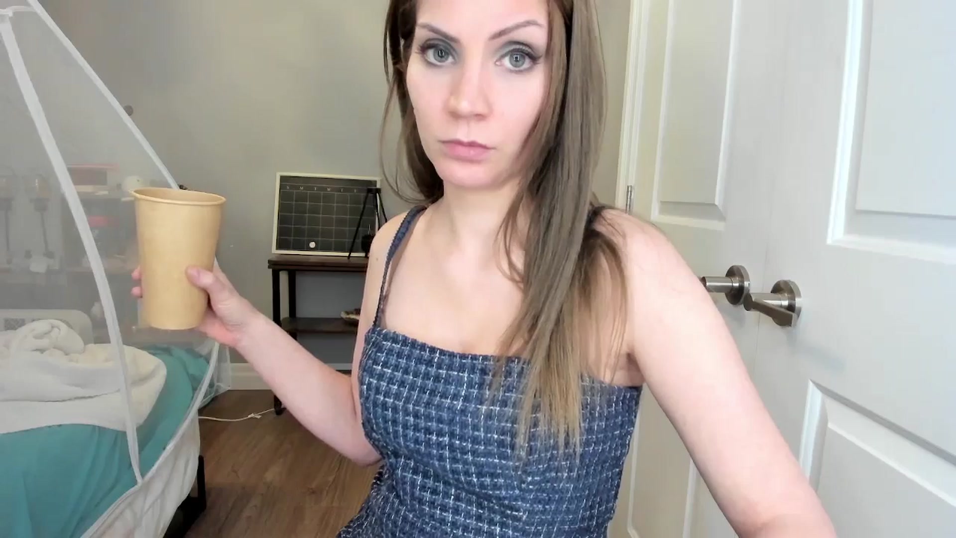 Gallery image thumbnail from Laurel's myfreecams stream on, 05/24/2025, 08:37 image 6 of 20