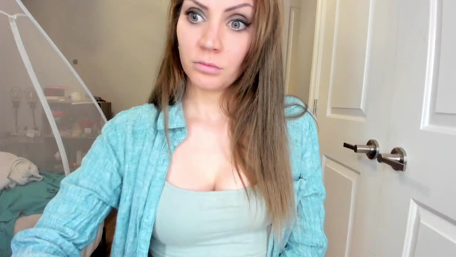Gallery image thumbnail from Laurel's myfreecams stream on, 06/01/2025, 04:47 image 20 of 20