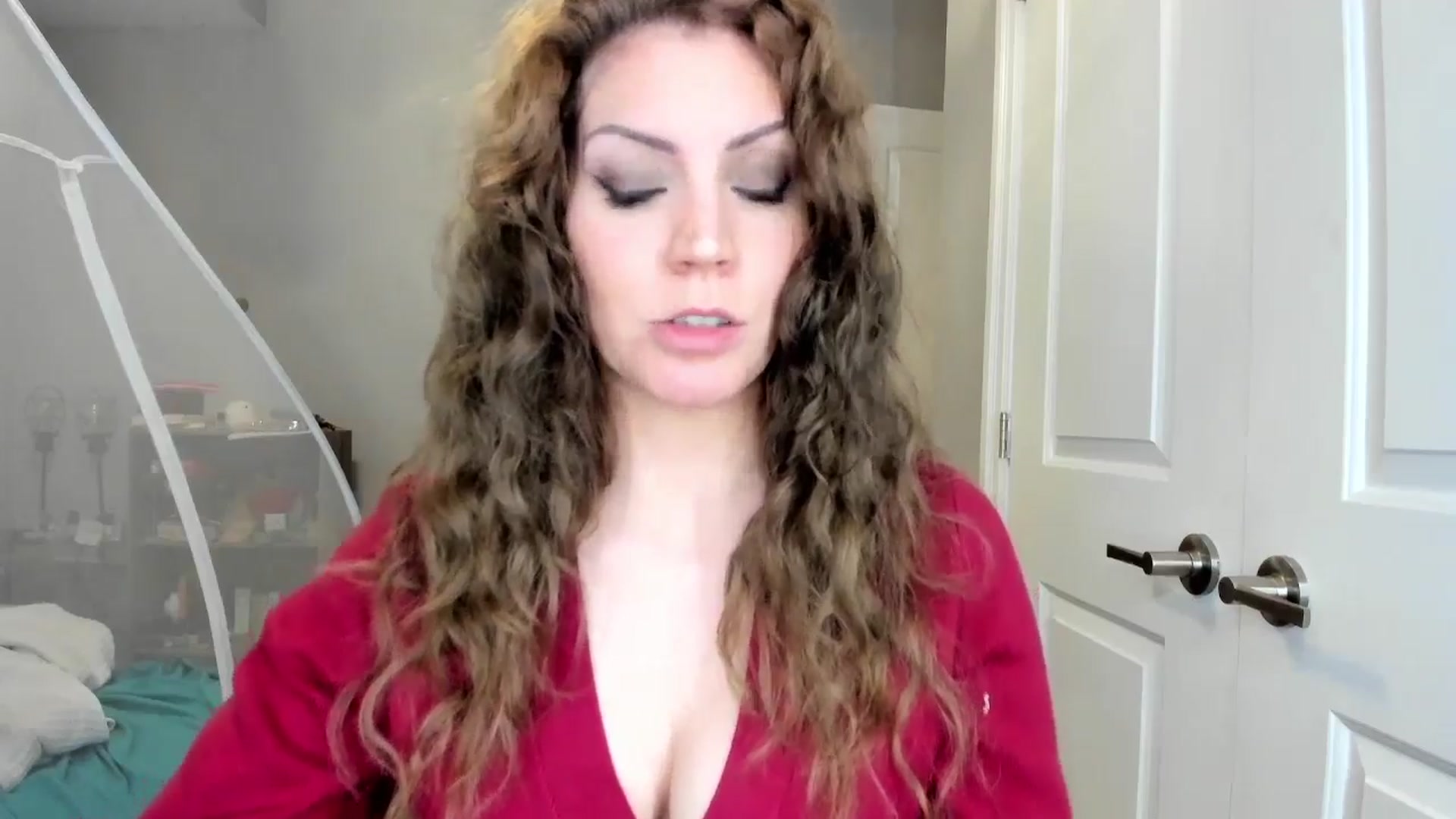 Gallery image thumbnail from Laurel's myfreecams stream on, 06/03/2025, 06:49 image 2 of 20