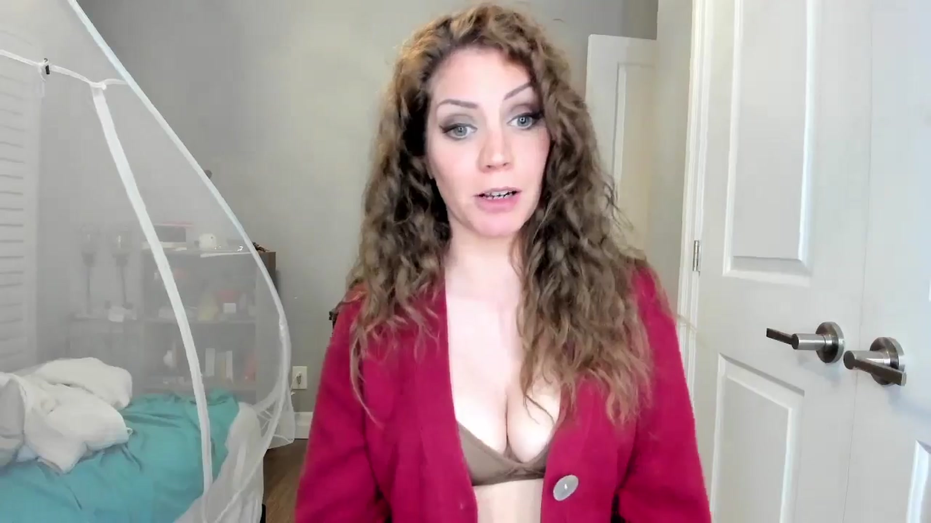 Gallery image thumbnail from Laurel's myfreecams stream on, 06/03/2025, 06:49 image 13 of 20