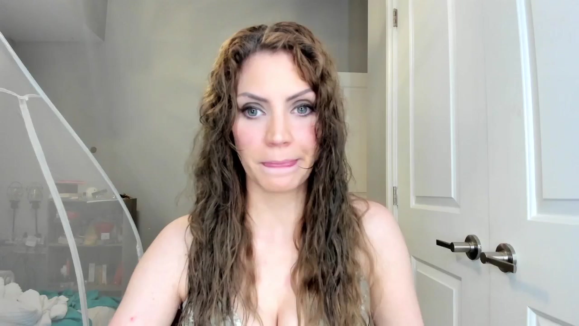 Gallery image thumbnail from Laurel's myfreecams stream on, 06/10/2025, 06:24 image 3 of 20