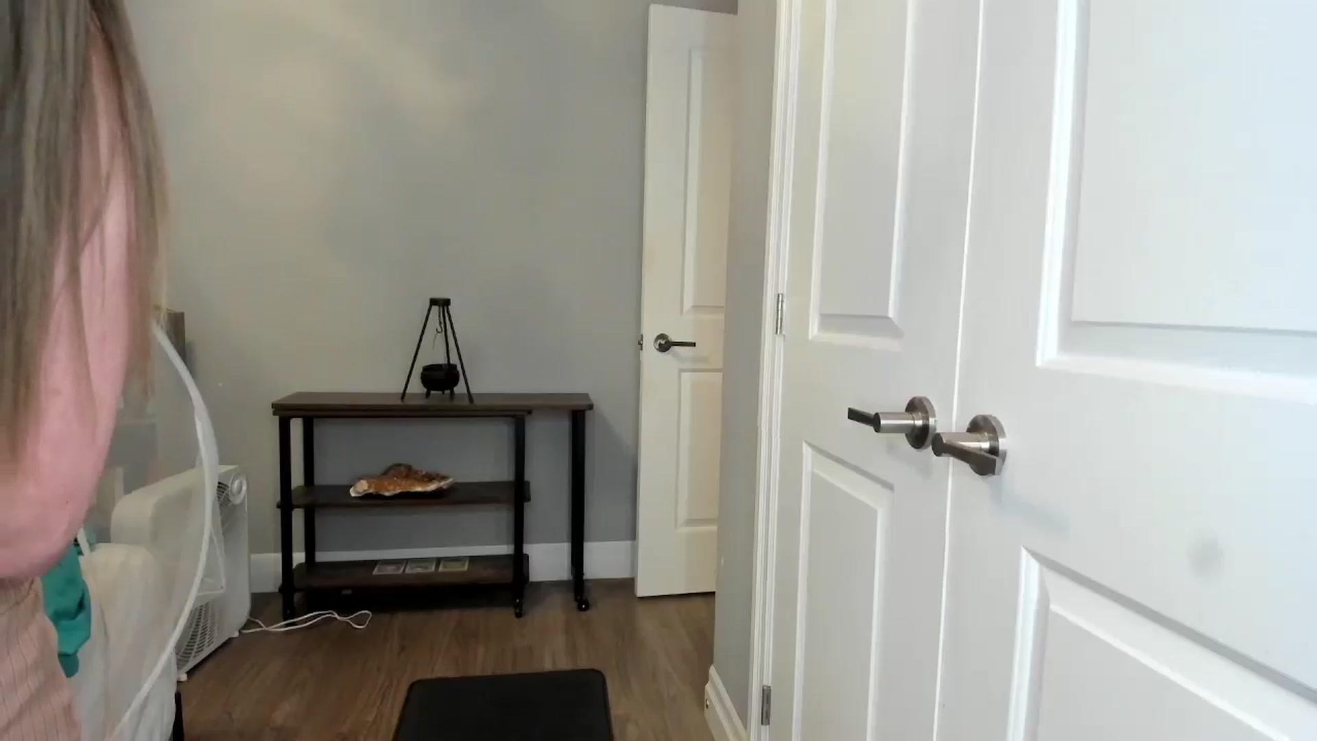 Gallery image thumbnail from Laurel's myfreecams stream on, 06/20/2025, 08:22 image 6 of 20