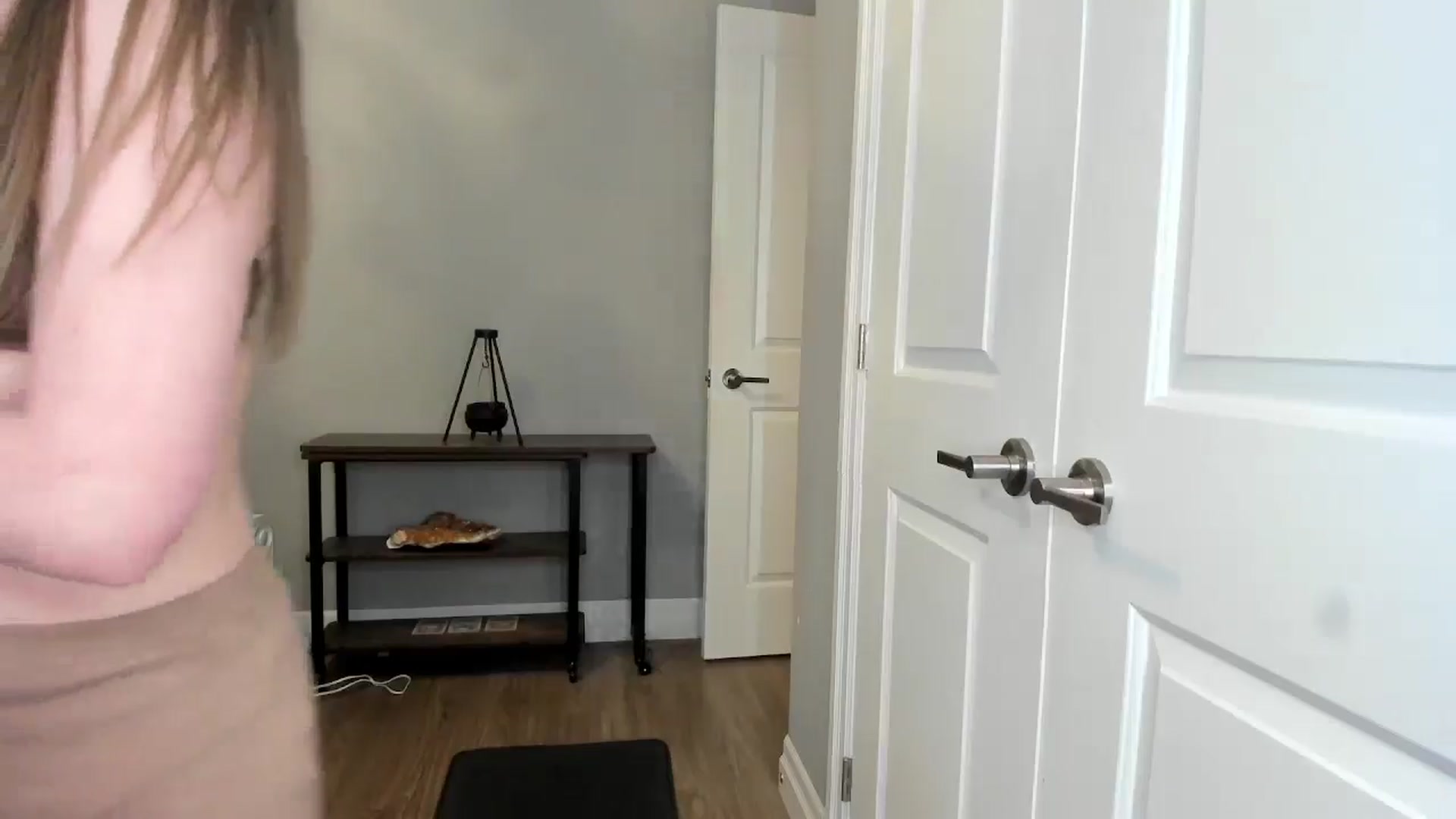 Gallery image thumbnail from Laurel's myfreecams stream on, 06/20/2025, 08:22 image 9 of 20