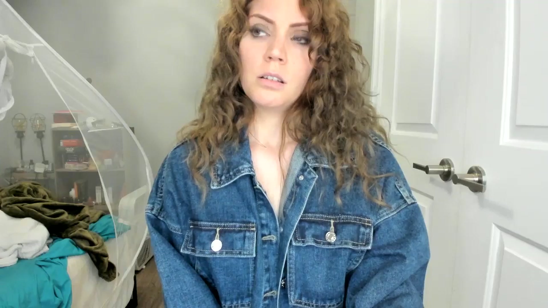 Gallery image thumbnail from Laurel's myfreecams stream on, 06/30/2025, 06:26 image 14 of 20