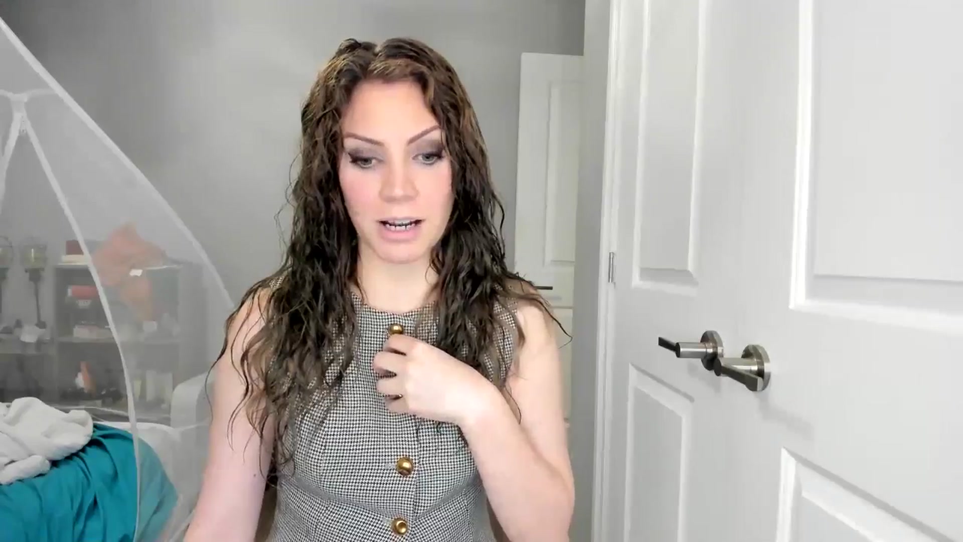Gallery image thumbnail from Laurel's myfreecams stream on, 07/09/2025, 04:00 image 11 of 20