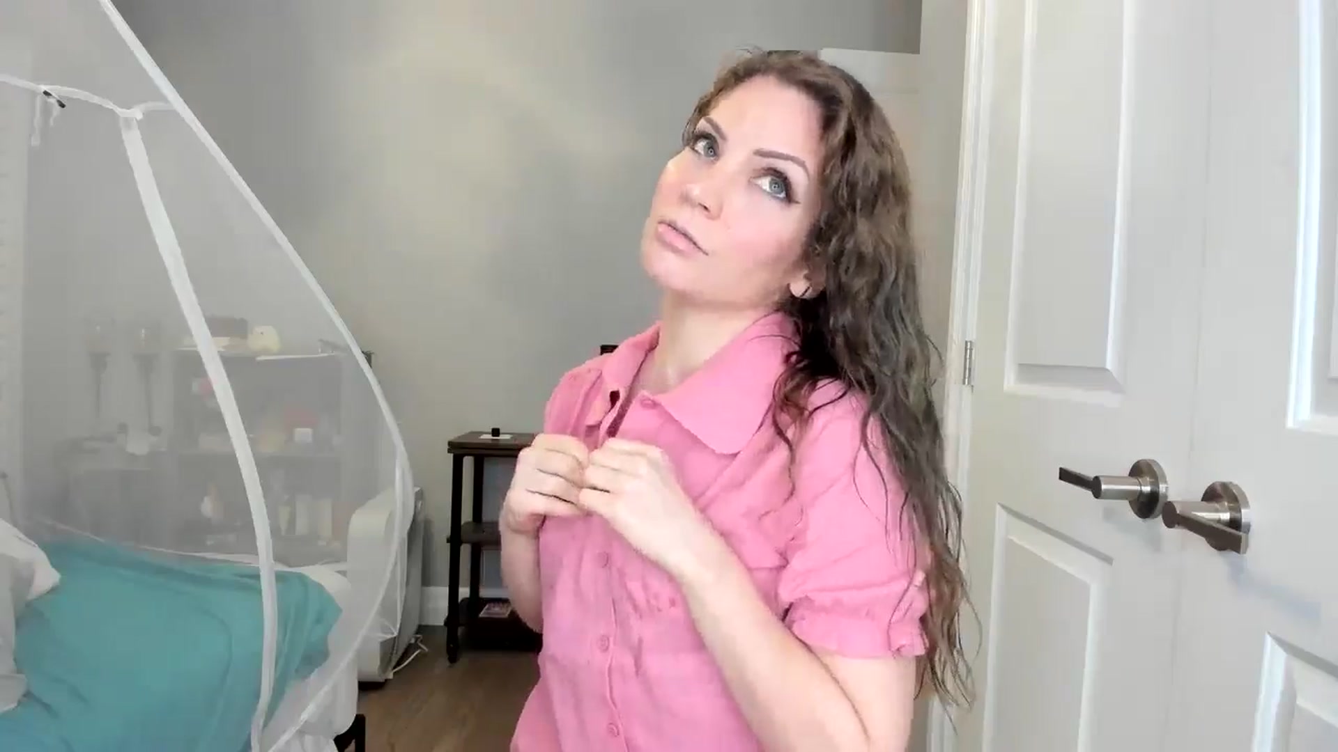 Gallery image thumbnail from Laurel's myfreecams stream on, 07/13/2025, 05:05 image 6 of 20