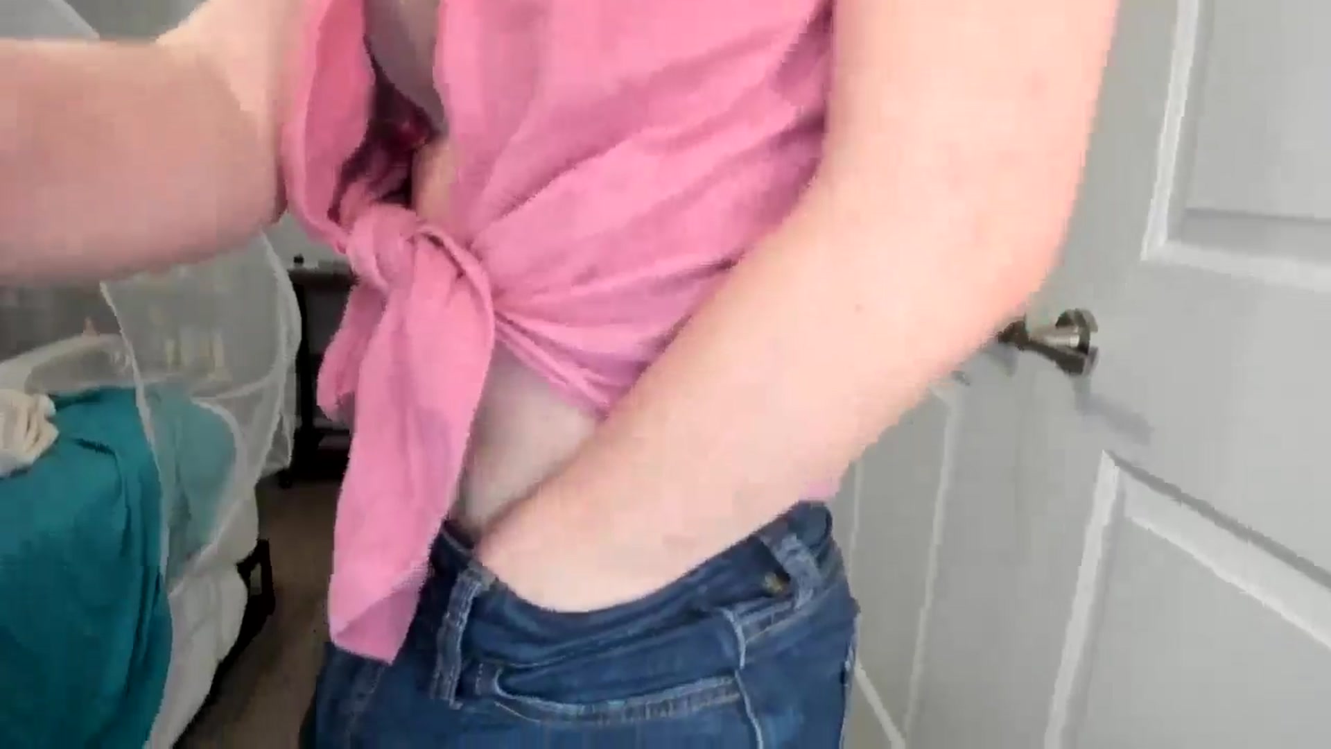 Gallery image thumbnail from Laurel's myfreecams stream on, 07/26/2025, 05:14 image 6 of 20