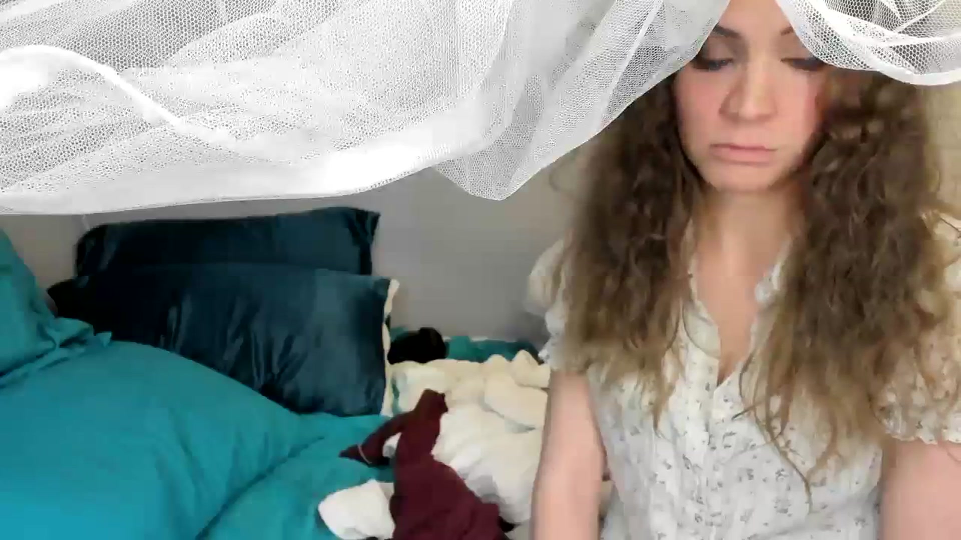 Gallery image thumbnail from Laurel's myfreecams stream on, 08/16/2025, 05:39 image 15 of 20