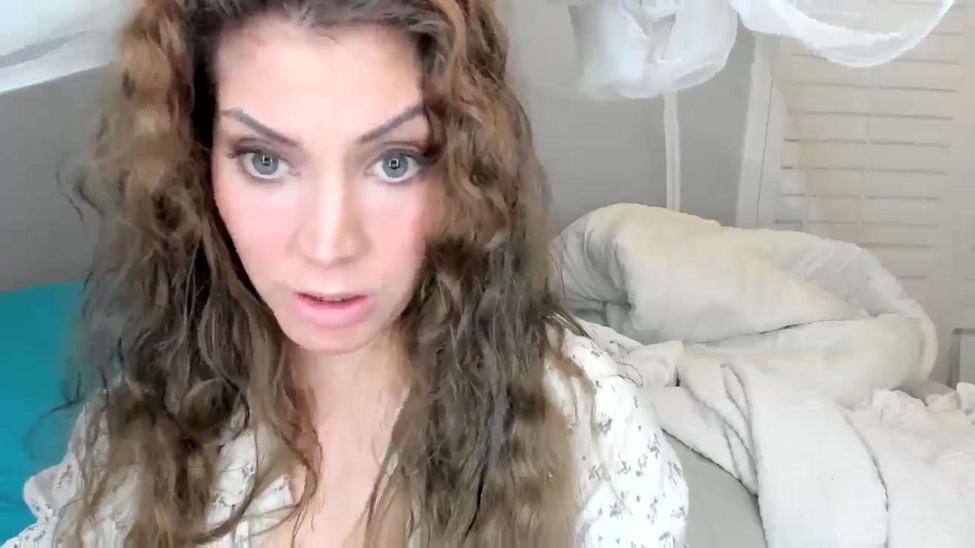 Gallery image thumbnail from Laurel's myfreecams stream on, 08/16/2025, 05:39 image 8 of 20