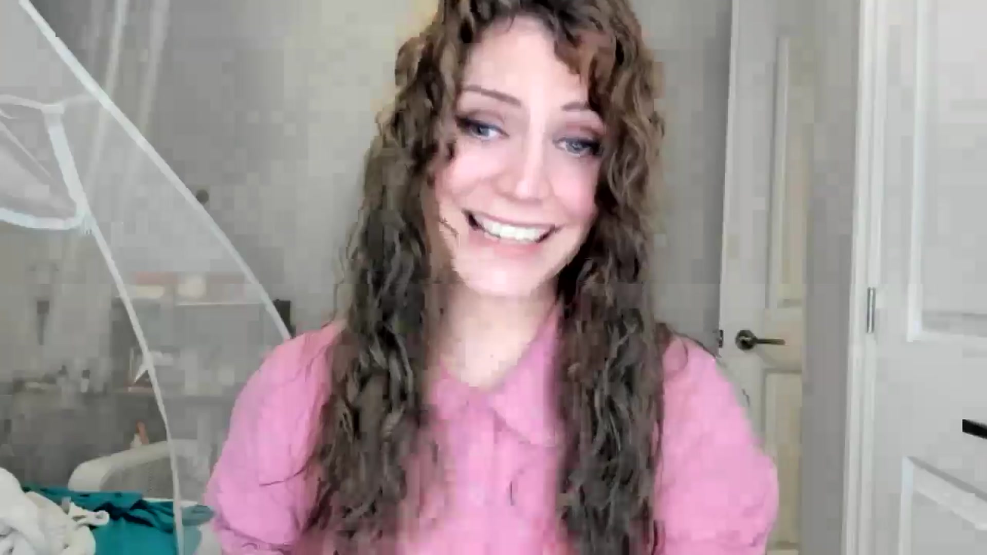 Gallery image thumbnail from Laurel's myfreecams stream on, 08/22/2025, 05:39 image 10 of 20