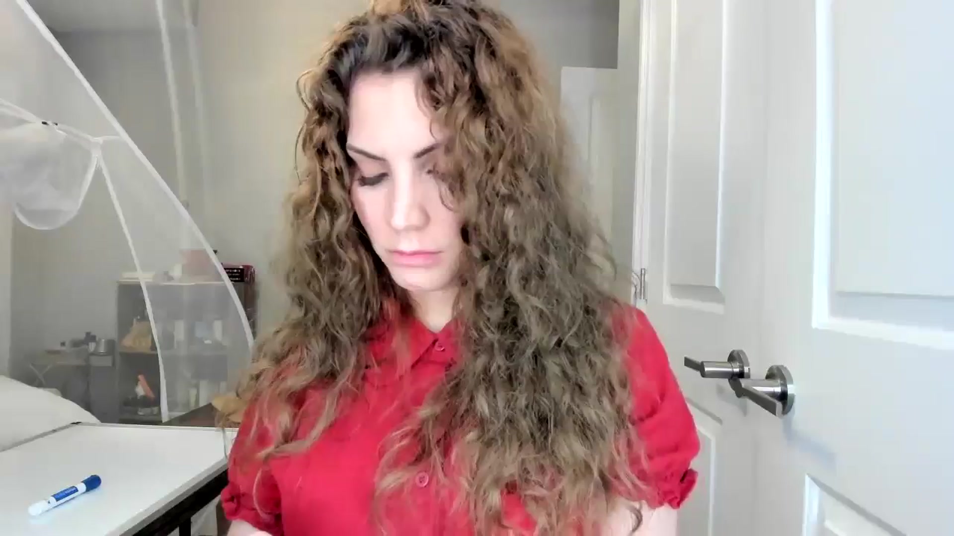 Gallery image thumbnail from Laurel's myfreecams stream on, 09/23/2025, 06:24 image 6 of 20
