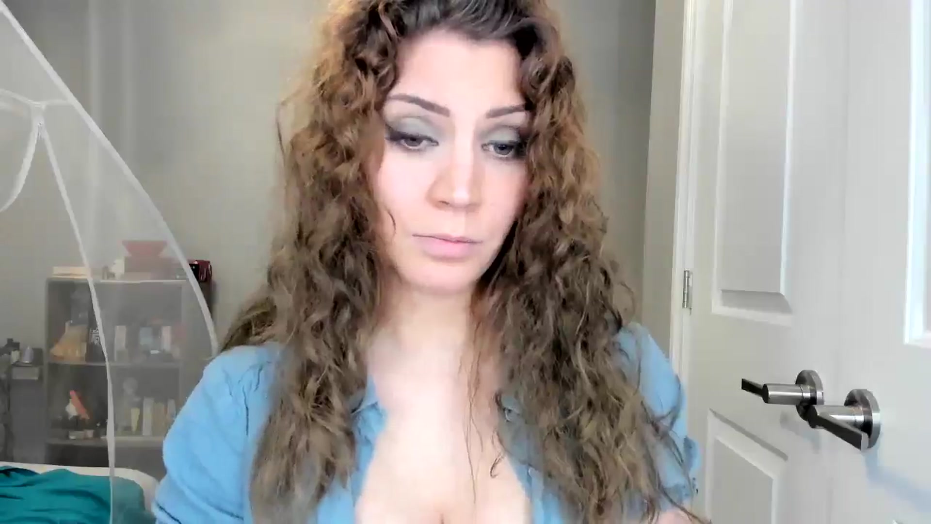 Gallery image thumbnail from Laurel's myfreecams stream on, 09/24/2025, 06:35 image 17 of 20