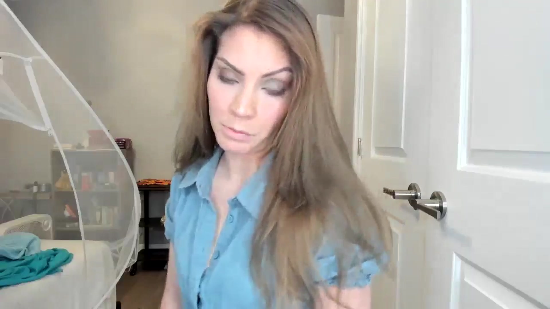 Gallery image thumbnail from Laurel's myfreecams stream on, 10/21/2025, 05:24 image 16 of 20