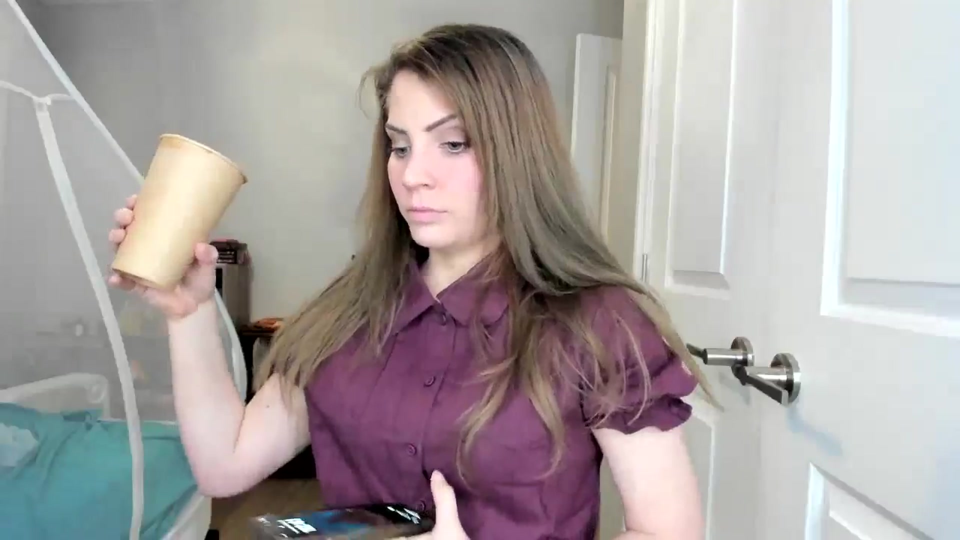 Gallery image thumbnail from Laurel's myfreecams stream on, 10/25/2025, 05:11 image 7 of 20