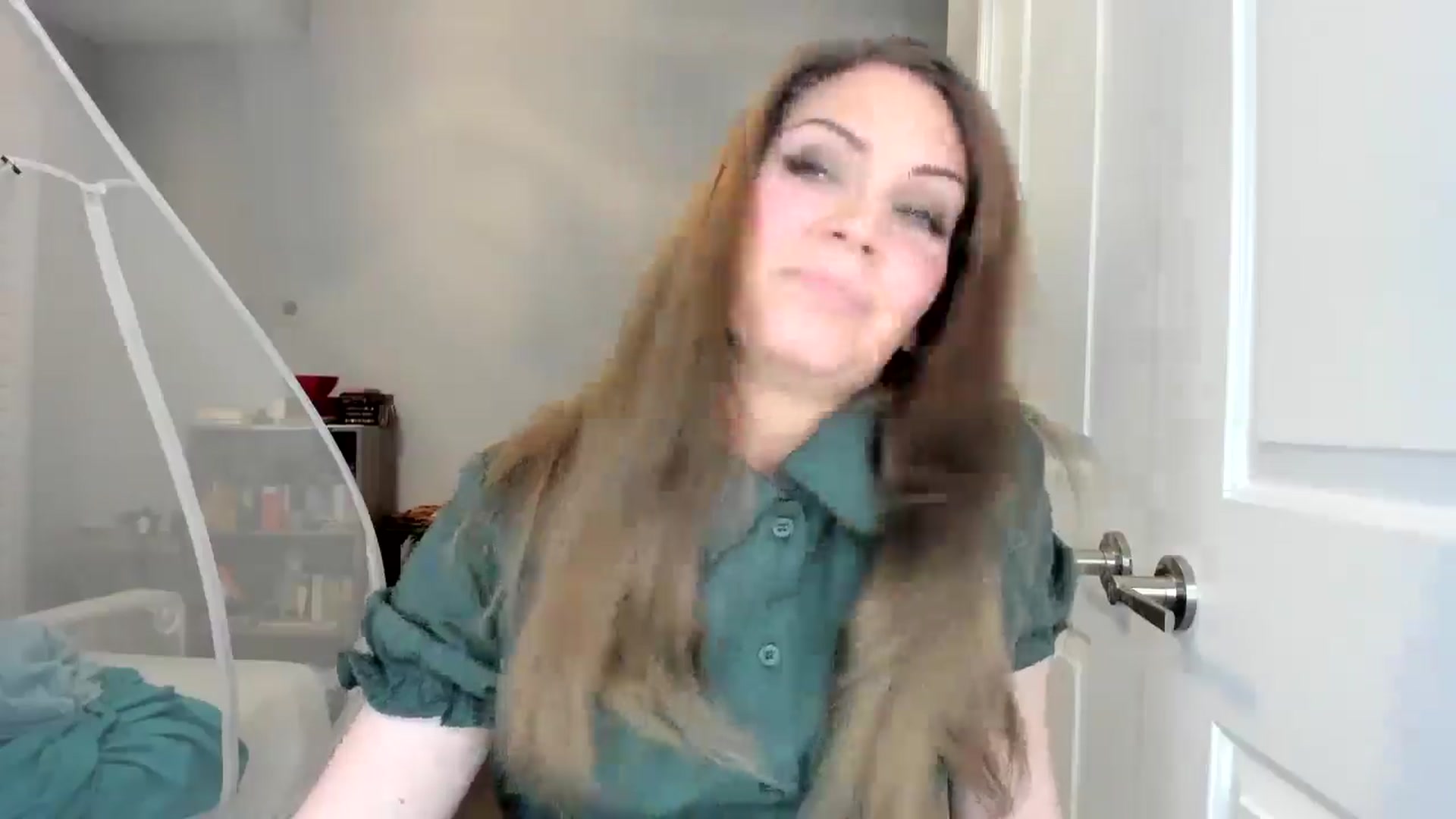 Gallery image thumbnail from Laurel's myfreecams stream on, 10/26/2025, 04:29 image 12 of 20