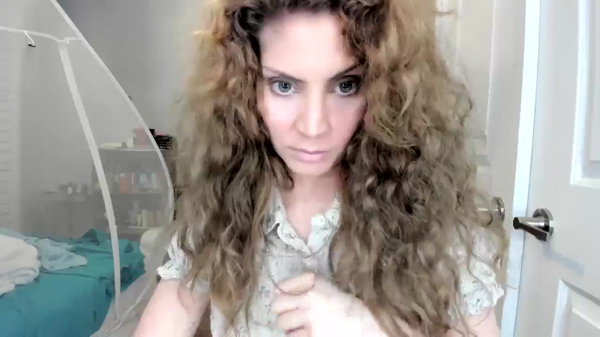 Gallery image thumbnail from Laurel's myfreecams stream on, 10/28/2025, 06:50 image 5 of 20
