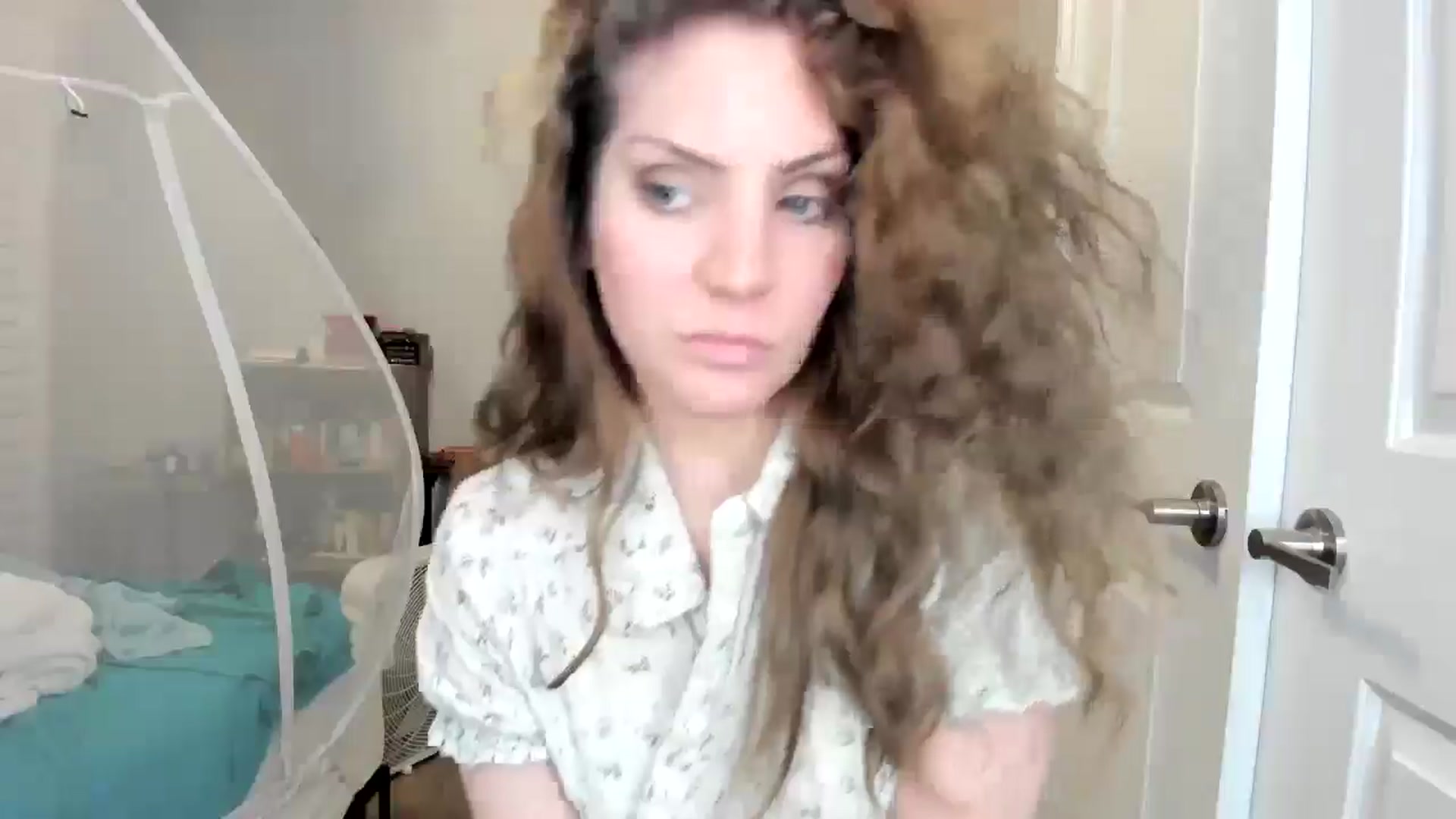 Gallery image thumbnail from Laurel's myfreecams stream on, 10/28/2025, 06:50 image 14 of 20