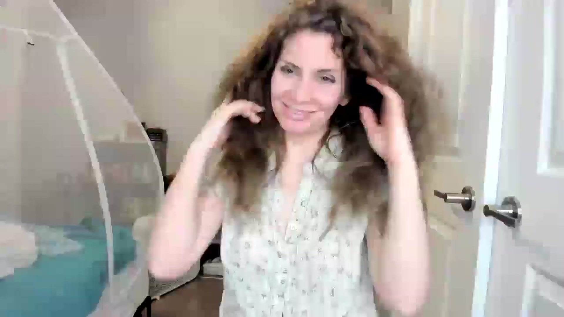 Gallery image thumbnail from Laurel's myfreecams stream on, 10/28/2025, 06:50 image 13 of 20