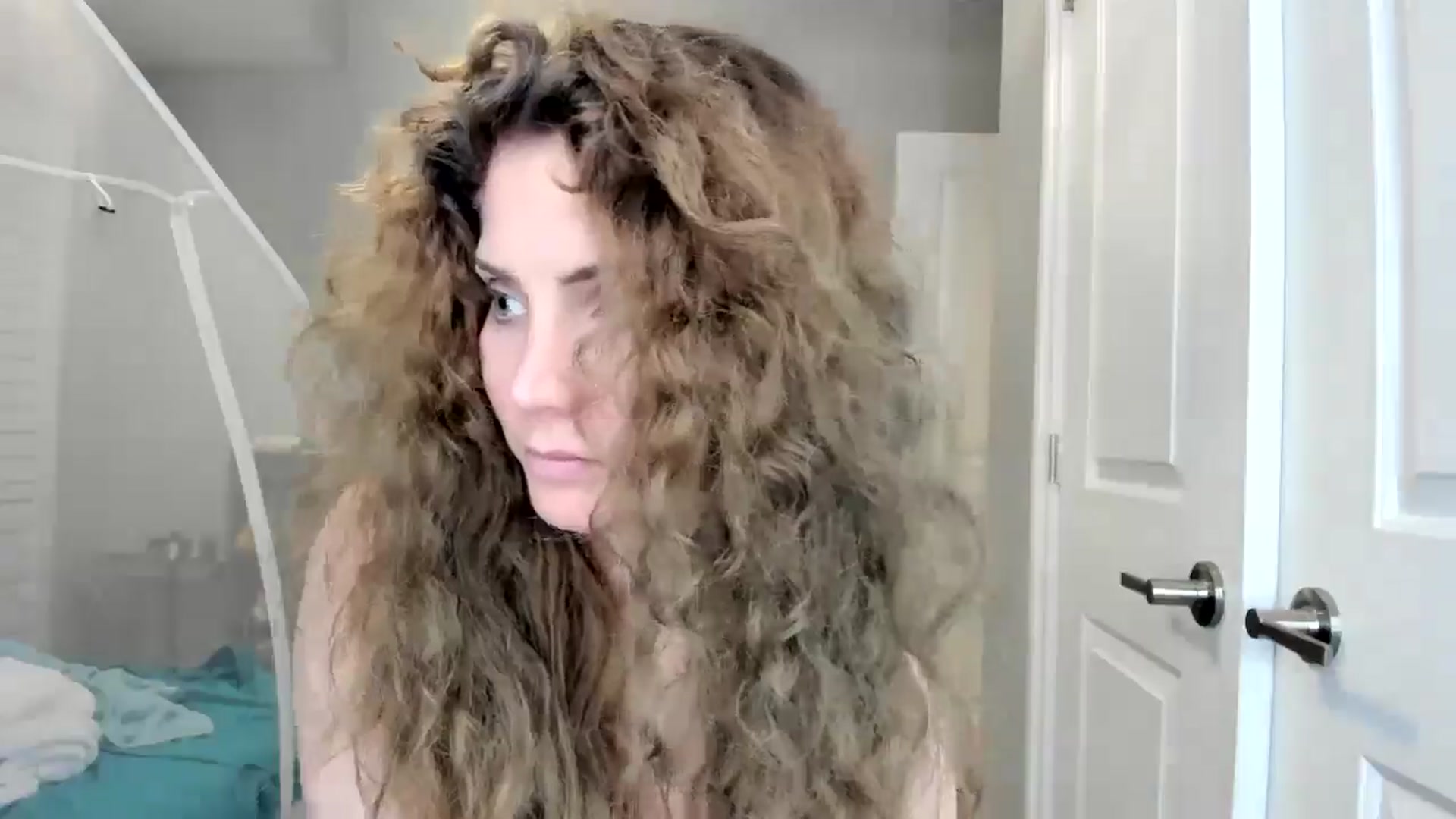 Gallery image thumbnail from Laurel's myfreecams stream on, 10/28/2025, 07:31 image 19 of 20