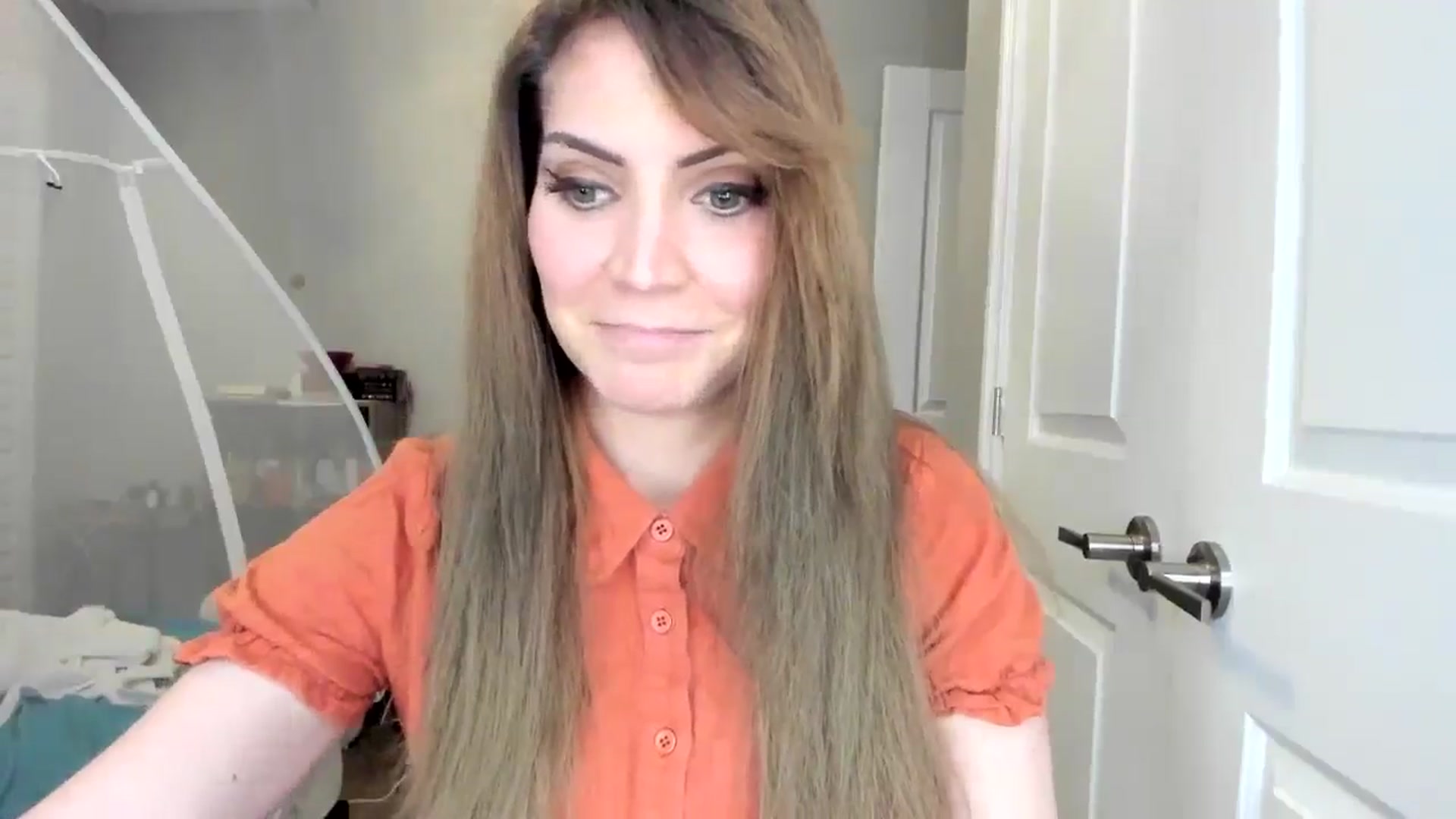 Gallery image thumbnail from Laurel's myfreecams stream on, 11/01/2025, 06:25 image 8 of 20