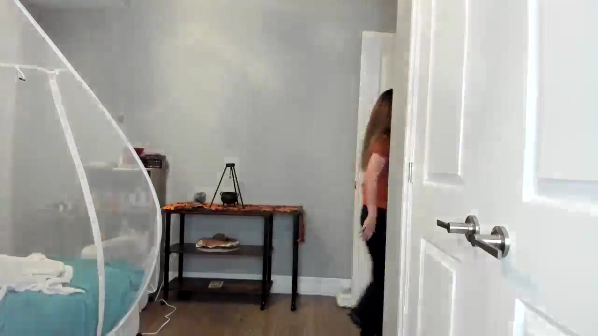 Gallery image thumbnail from Laurel's myfreecams stream on, 11/01/2025, 06:25 image 17 of 20
