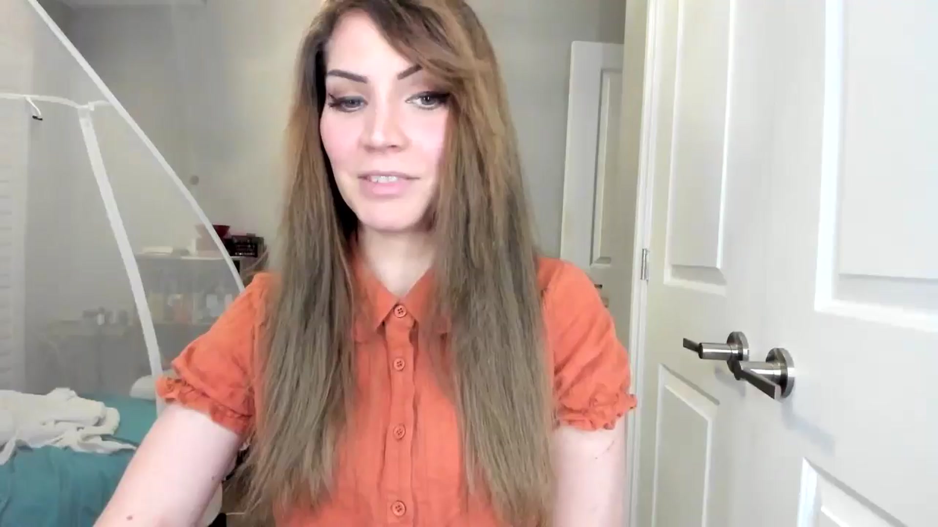 Gallery image thumbnail from Laurel's myfreecams stream on, 11/01/2025, 06:25 image 10 of 20
