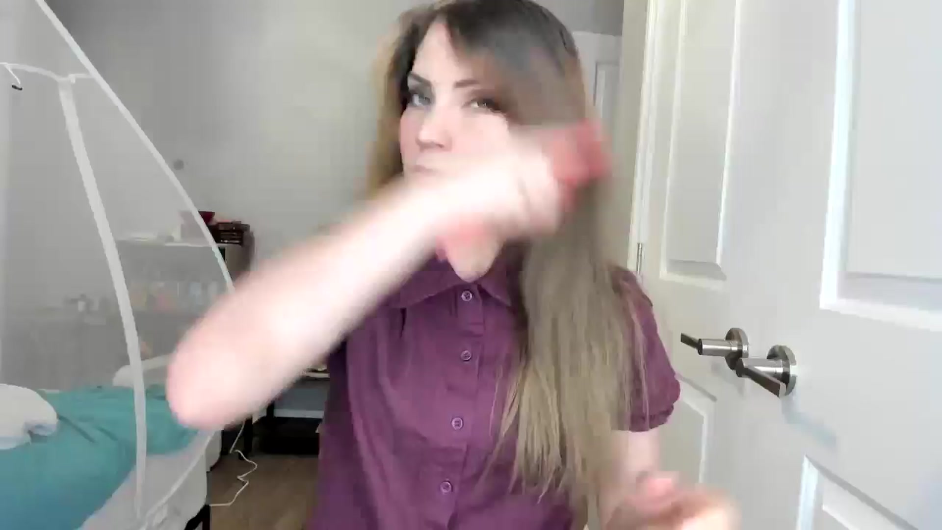 Gallery image thumbnail from Laurel's myfreecams stream on, 11/03/2025, 05:26 image 4 of 20
