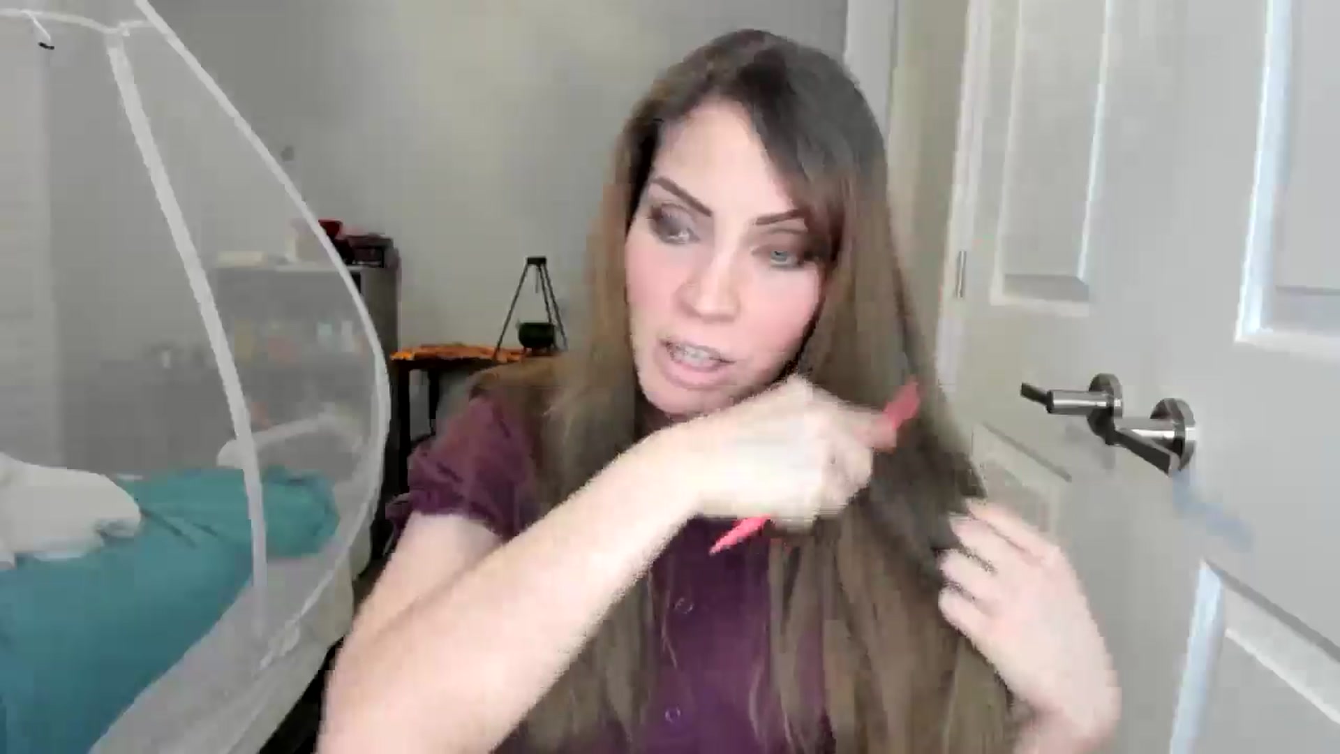 Gallery image thumbnail from Laurel's myfreecams stream on, 11/03/2025, 05:26 image 18 of 20