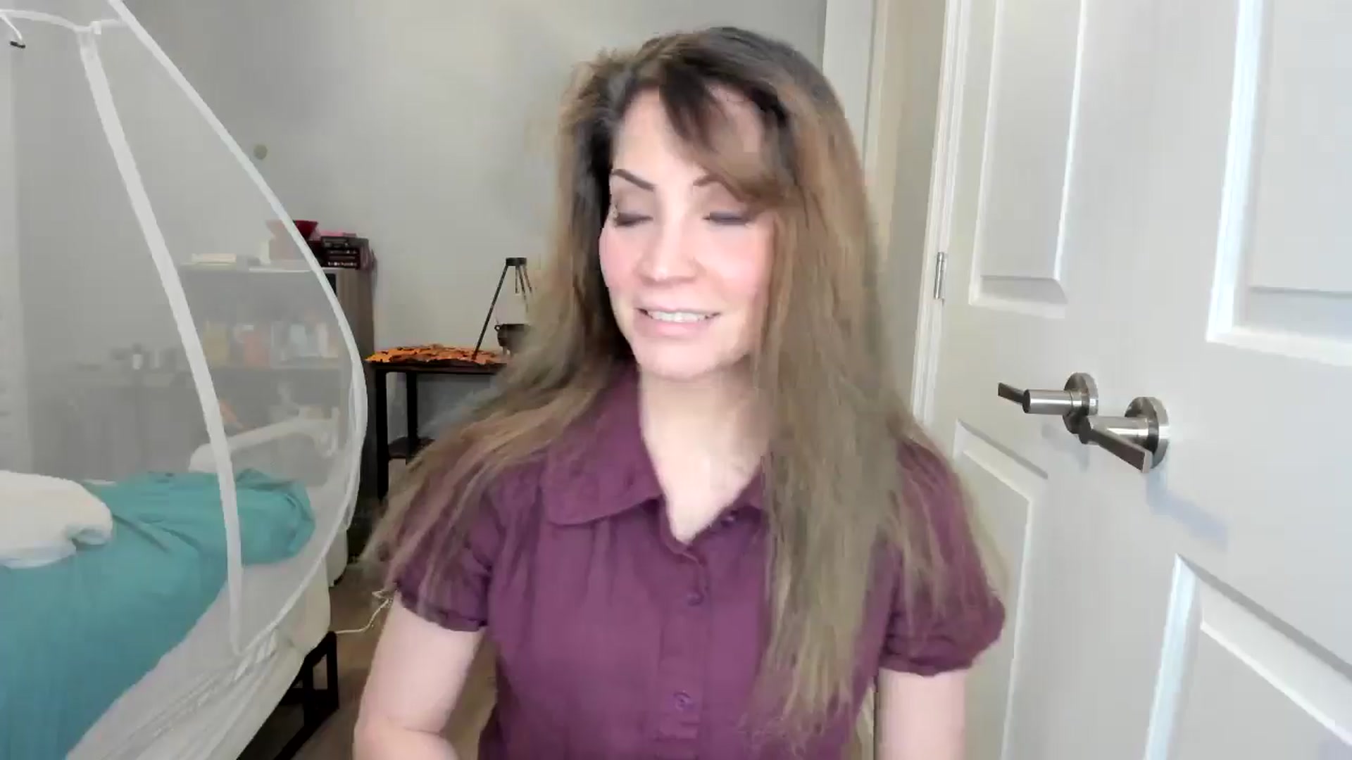 Gallery image thumbnail from Laurel's myfreecams stream on, 11/03/2025, 05:47 image 7 of 20