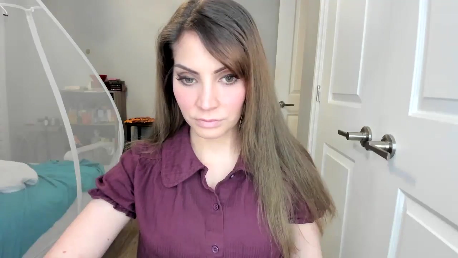 Gallery image thumbnail from Laurel's myfreecams stream on, 11/03/2025, 05:47 image 4 of 20