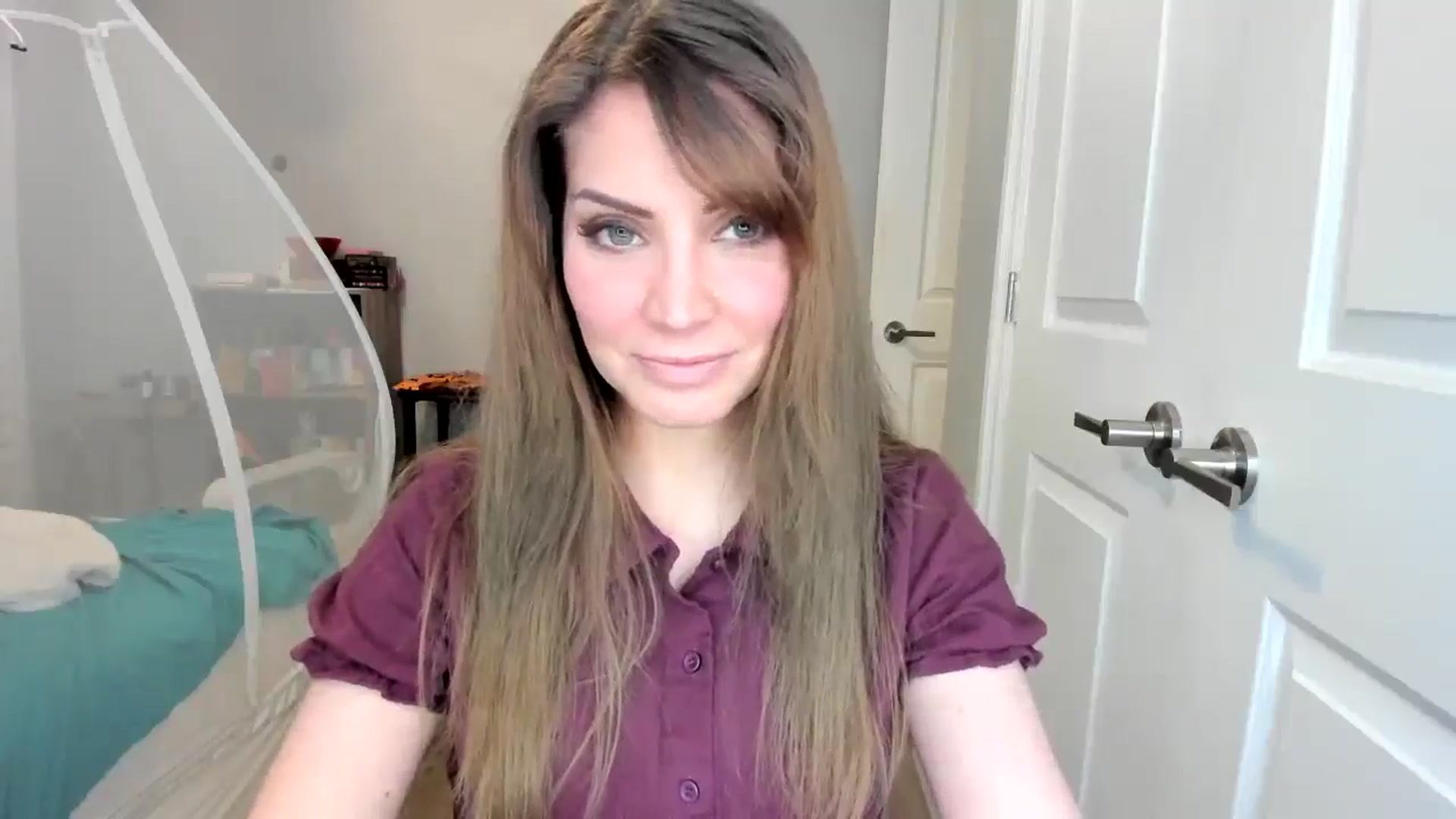Gallery image thumbnail from Laurel's myfreecams stream on, 11/03/2025, 05:47 image 10 of 20