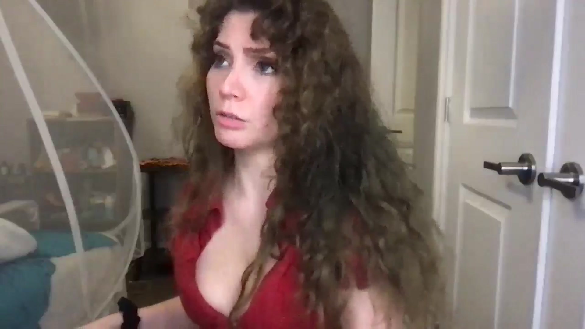 Gallery image thumbnail from Laurel's myfreecams stream on, 11/14/2025, 08:46 image 14 of 20