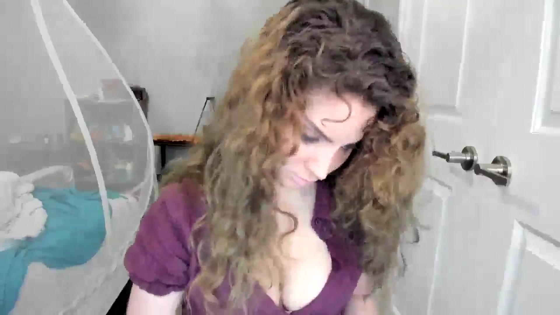 Gallery image thumbnail from Laurel's myfreecams stream on, 11/15/2025, 08:14 image 16 of 20