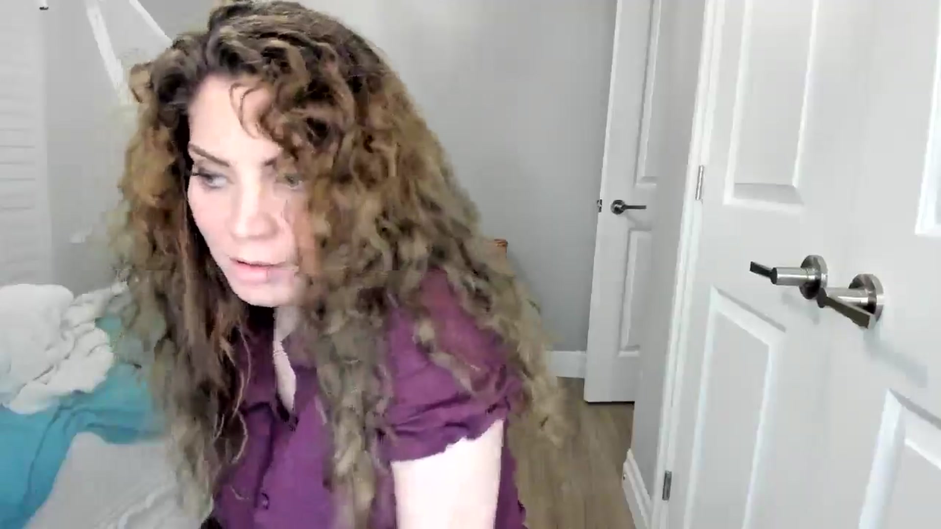 Gallery image thumbnail from Laurel's myfreecams stream on, 11/15/2025, 08:14 image 19 of 20