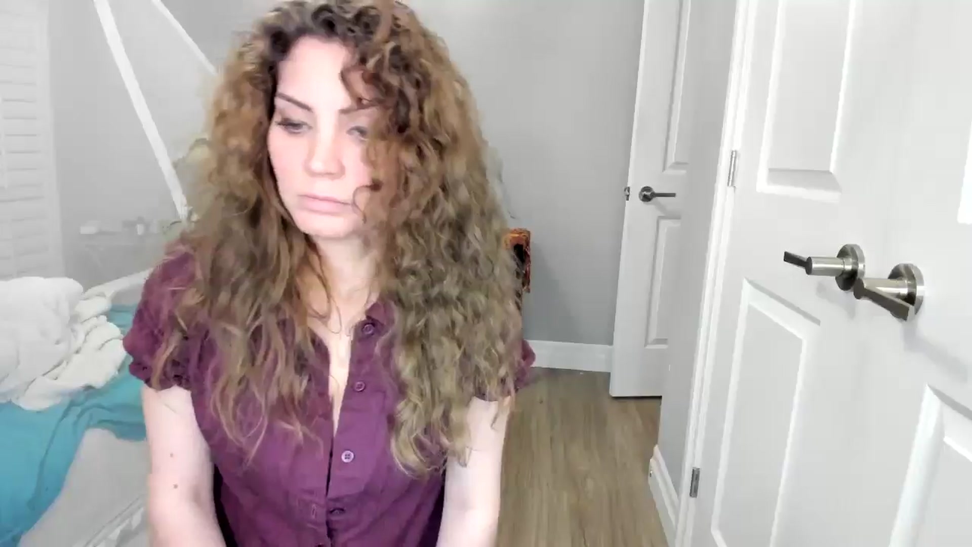 Gallery image thumbnail from Laurel's myfreecams stream on, 11/15/2025, 08:49 image 12 of 20