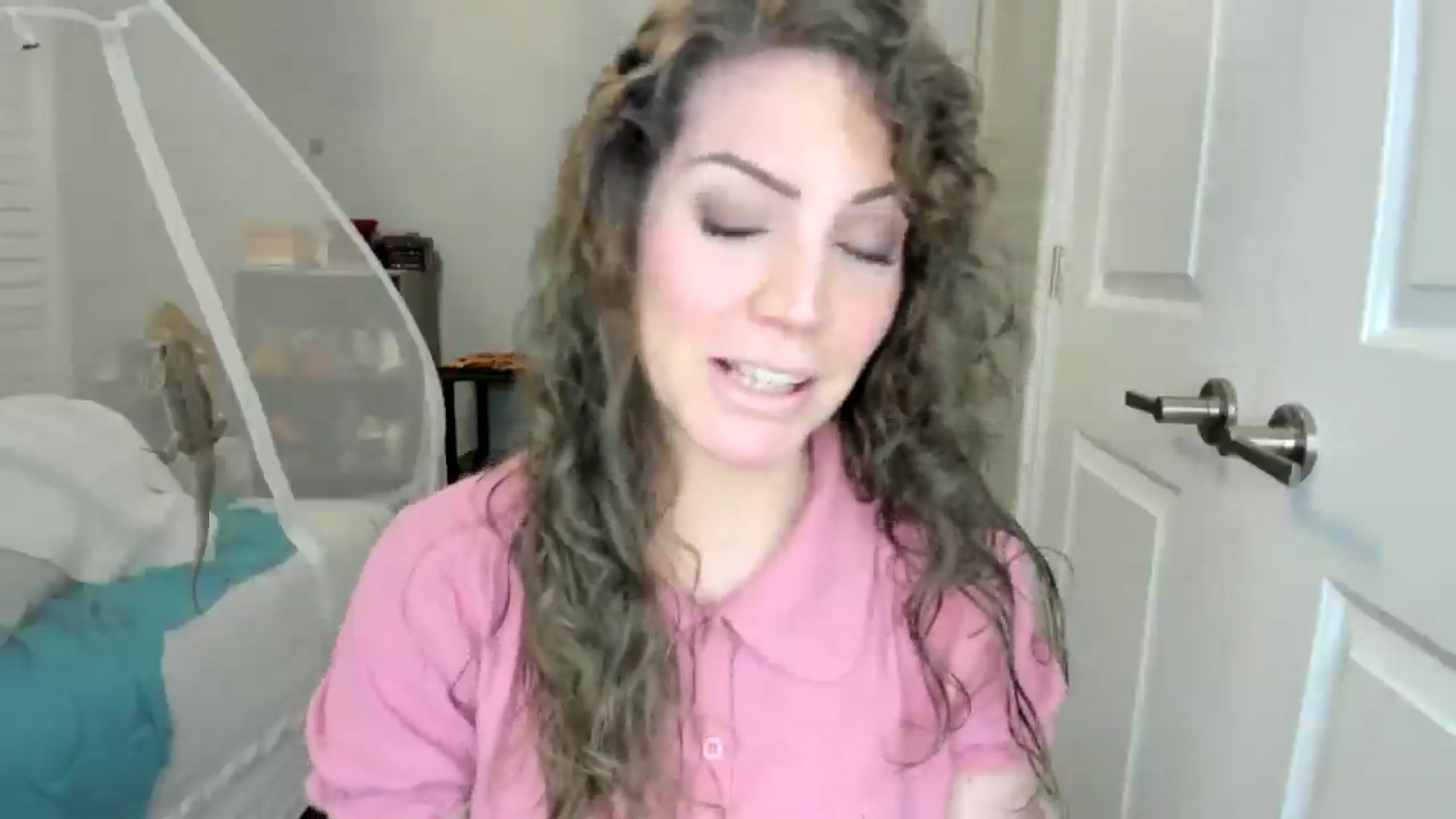 Gallery image thumbnail from Laurel's myfreecams stream on, 11/17/2025, 05:24 image 5 of 20