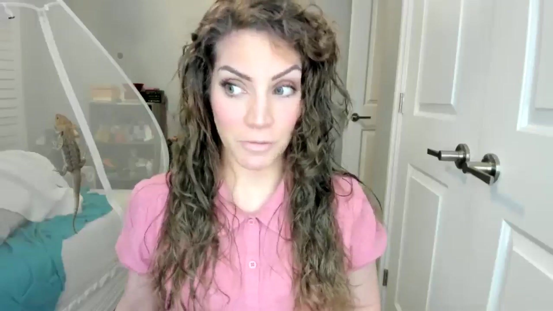 Gallery image thumbnail from Laurel's myfreecams stream on, 11/17/2025, 05:24 image 2 of 20