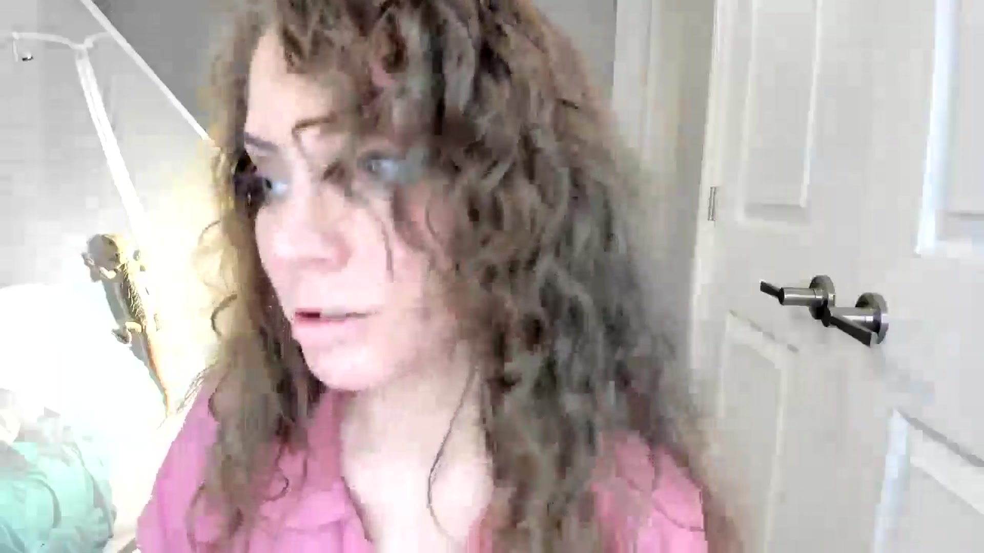 Gallery image thumbnail from Laurel's myfreecams stream on, 11/17/2025, 06:12 image 18 of 20