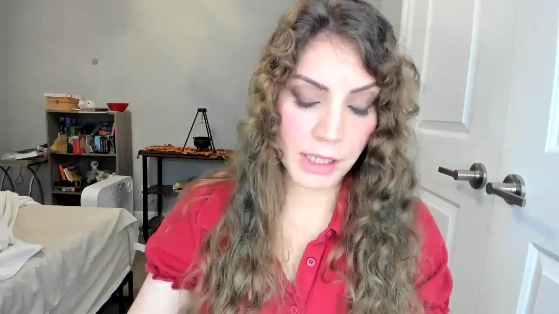 Gallery image thumbnail from Laurel's myfreecams stream on, 11/27/2025, 05:20 image 2 of 20
