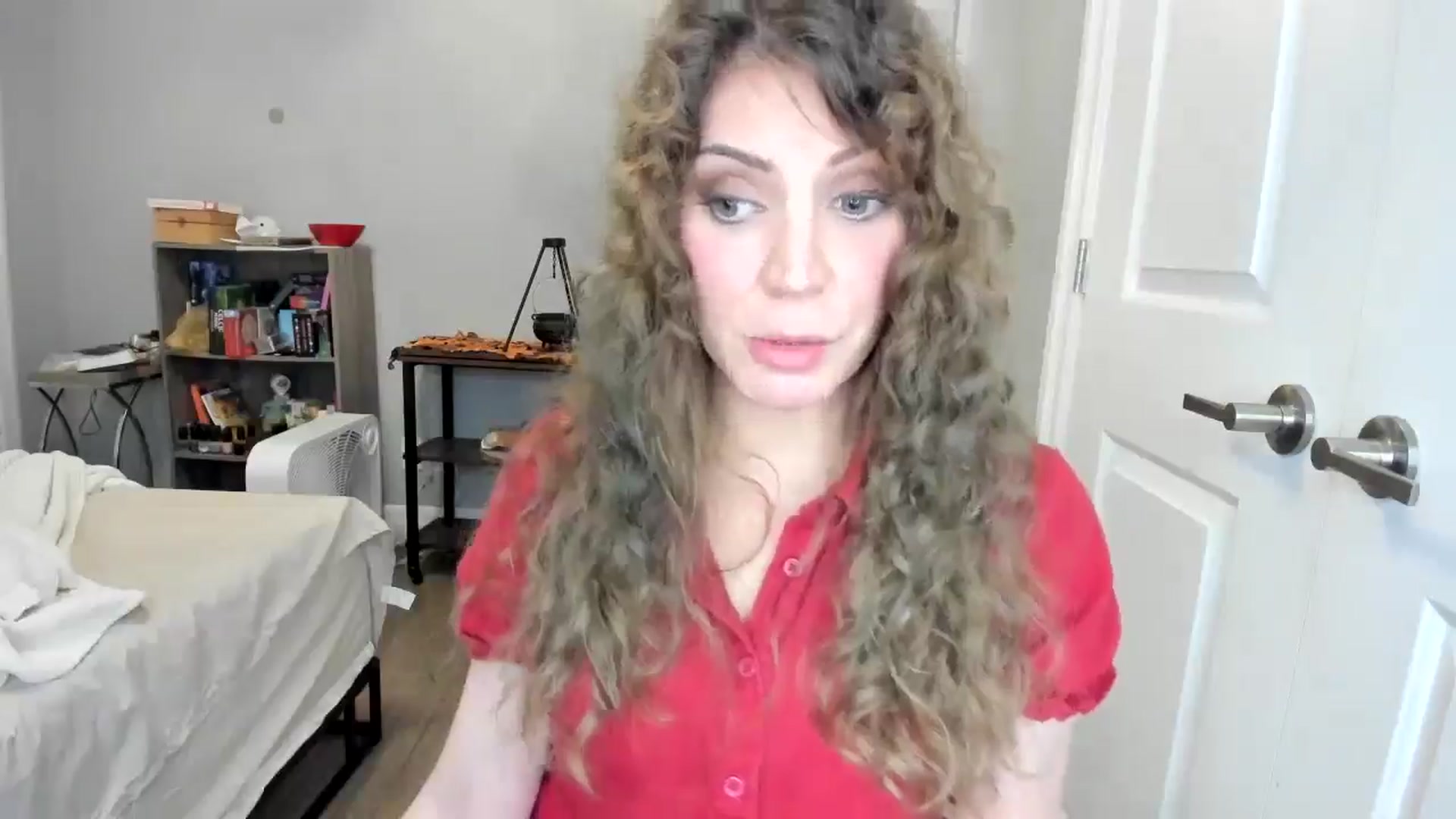 Gallery image thumbnail from Laurel's myfreecams stream on, 11/27/2025, 05:50 image 8 of 20