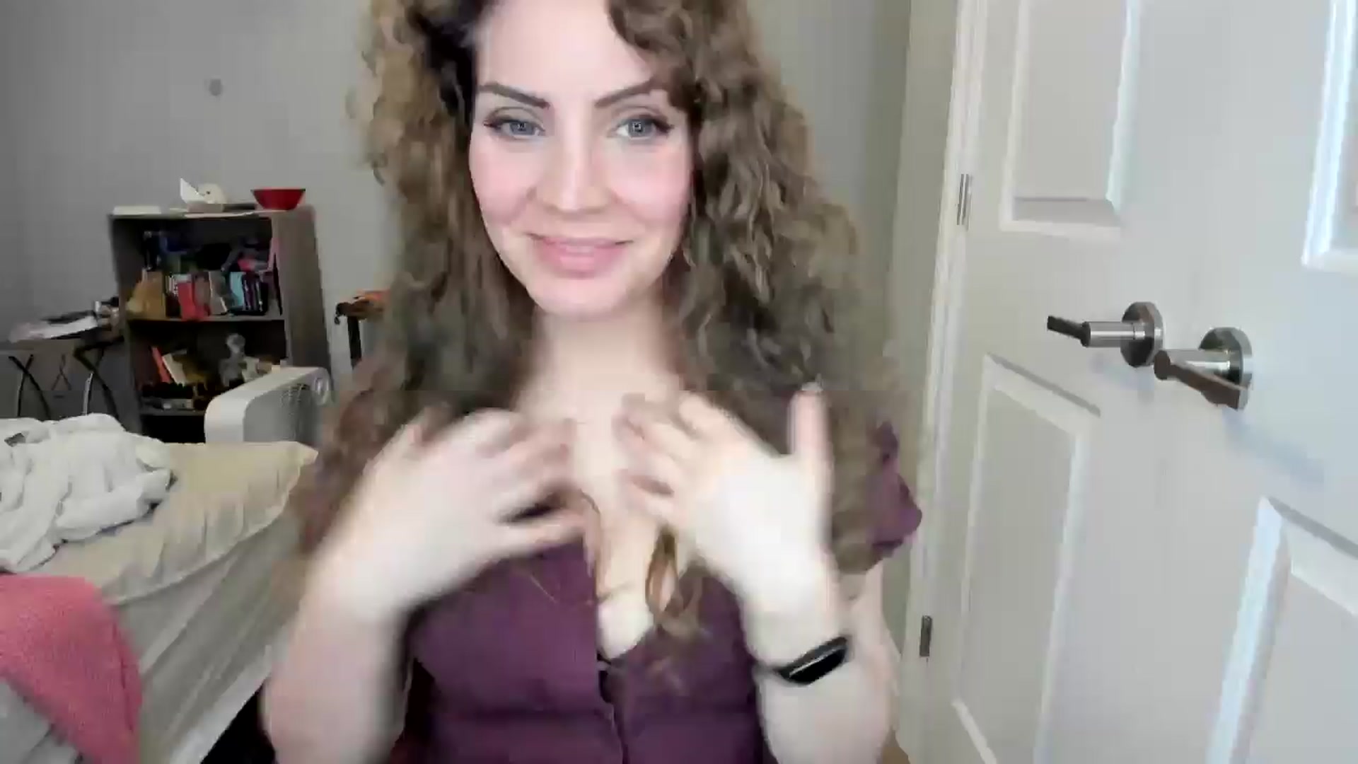 Gallery image thumbnail from Laurel's myfreecams stream on, 11/28/2025, 06:06 image 12 of 20