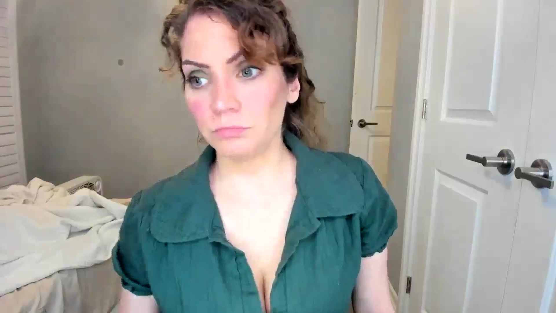 Gallery image thumbnail from Laurel's myfreecams stream on, 12/20/2025, 06:11 image 12 of 20