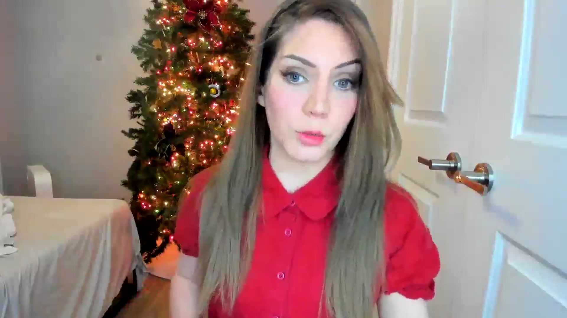 Gallery image thumbnail from Laurel's myfreecams stream on, 12/25/2025, 05:47 image 5 of 20
